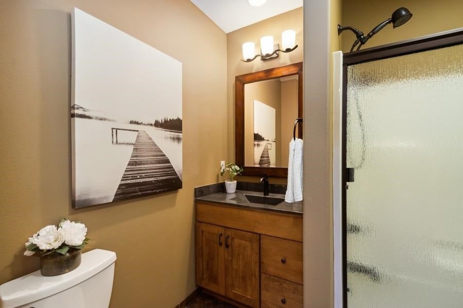 3747 Cottage Reserve Road Northeast Solon, IA 52333 - Photo 47 of 63 Gallery Image 47