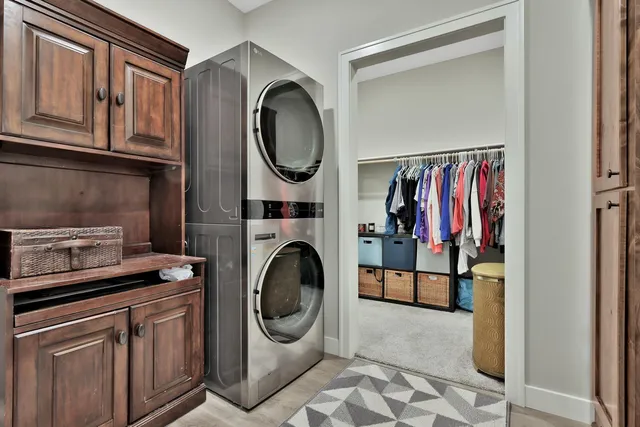 $425,000 | 31740 Madison Road, Lindstrom, MN 55045