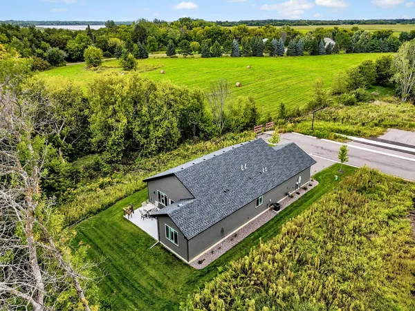 $425,000 | 31740 Madison Road, Lindstrom, MN 55045