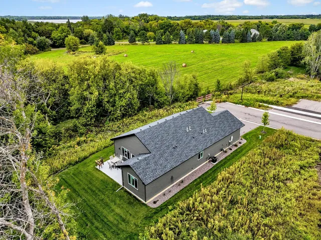 $425,000 | 31740 Madison Road, Lindstrom, MN 55045