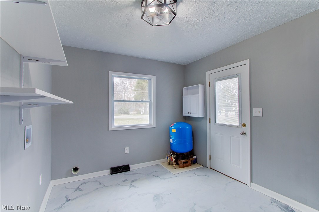 2720 Heckman Road Uniontown, OH 44685 - Photo 24 of 30 Gallery Image 24