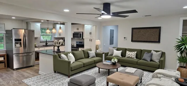 $1,450 | 5813 Tampico Road, Unit 2, Jacksonville, FL 32244