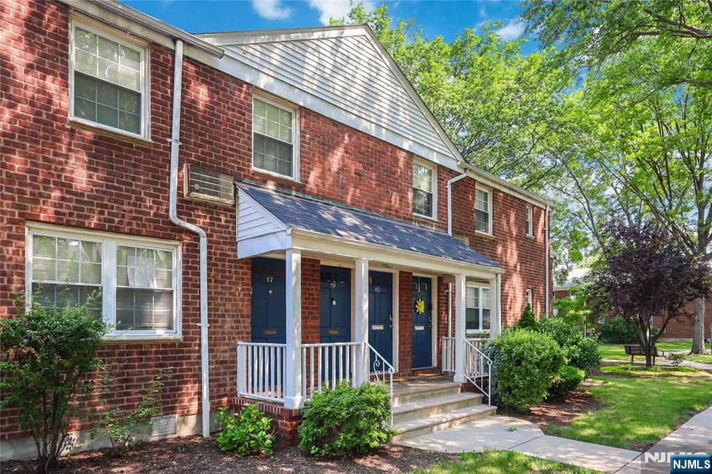 57 Clark Court, Unit 57 Rutherford, NJ 07070 - Photo 1 of 10