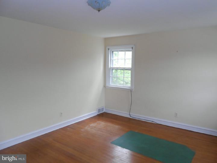 401 North Manoa Road Havertown, PA 19083 - Photo 17 of 18 Bedroom