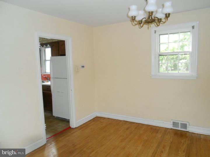 401 North Manoa Road Havertown, PA 19083 - Photo 5 of 18 Dining Room