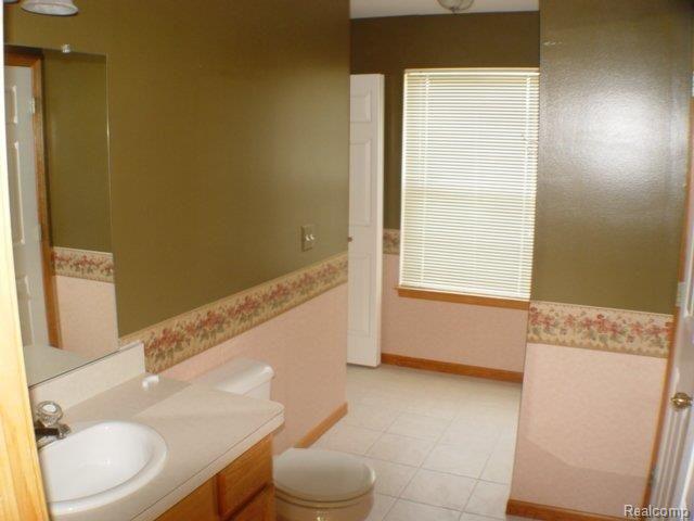 2477 Par Court Howell, MI 48843 - Photo 9 of 23 DSC02098