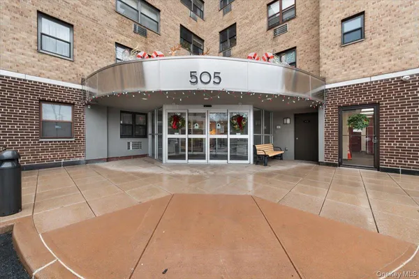 $185,000 | 505 Central Avenue, Unit 725, White Plains, NY 10606