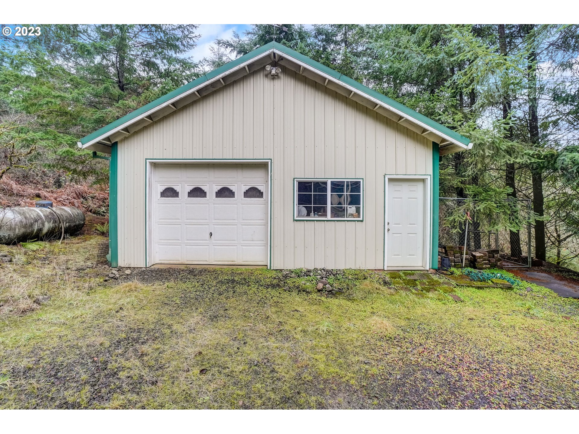 17235 South Outlook Road Oregon City, OR 97045 - Photo 43 of 48 Gallery Image 43