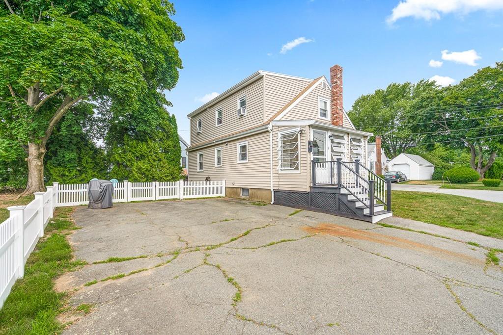 8 Millyan Road Woburn, MA 01801 - Photo 4 of 38 Gallery Image 4