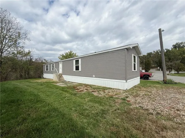 $62,500 | 108 Mathew Drive, Harmony, PA 16037