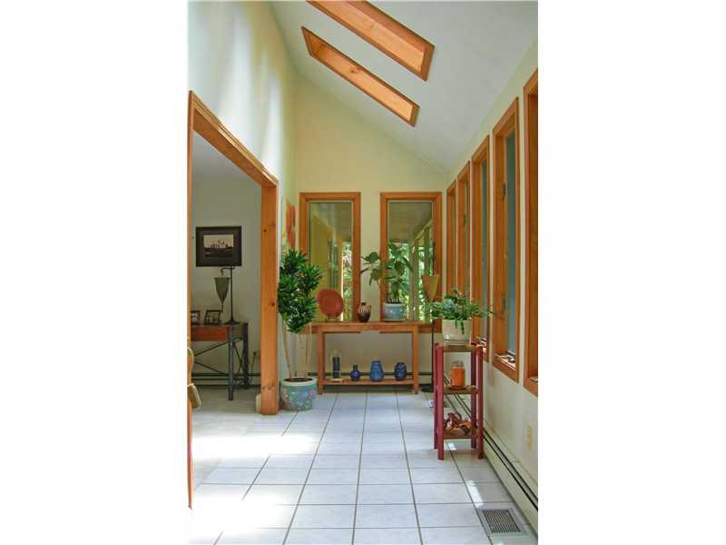 395 Rocky Hill Road Scituate, RI 02857 - Photo 4 of 22 Entry.