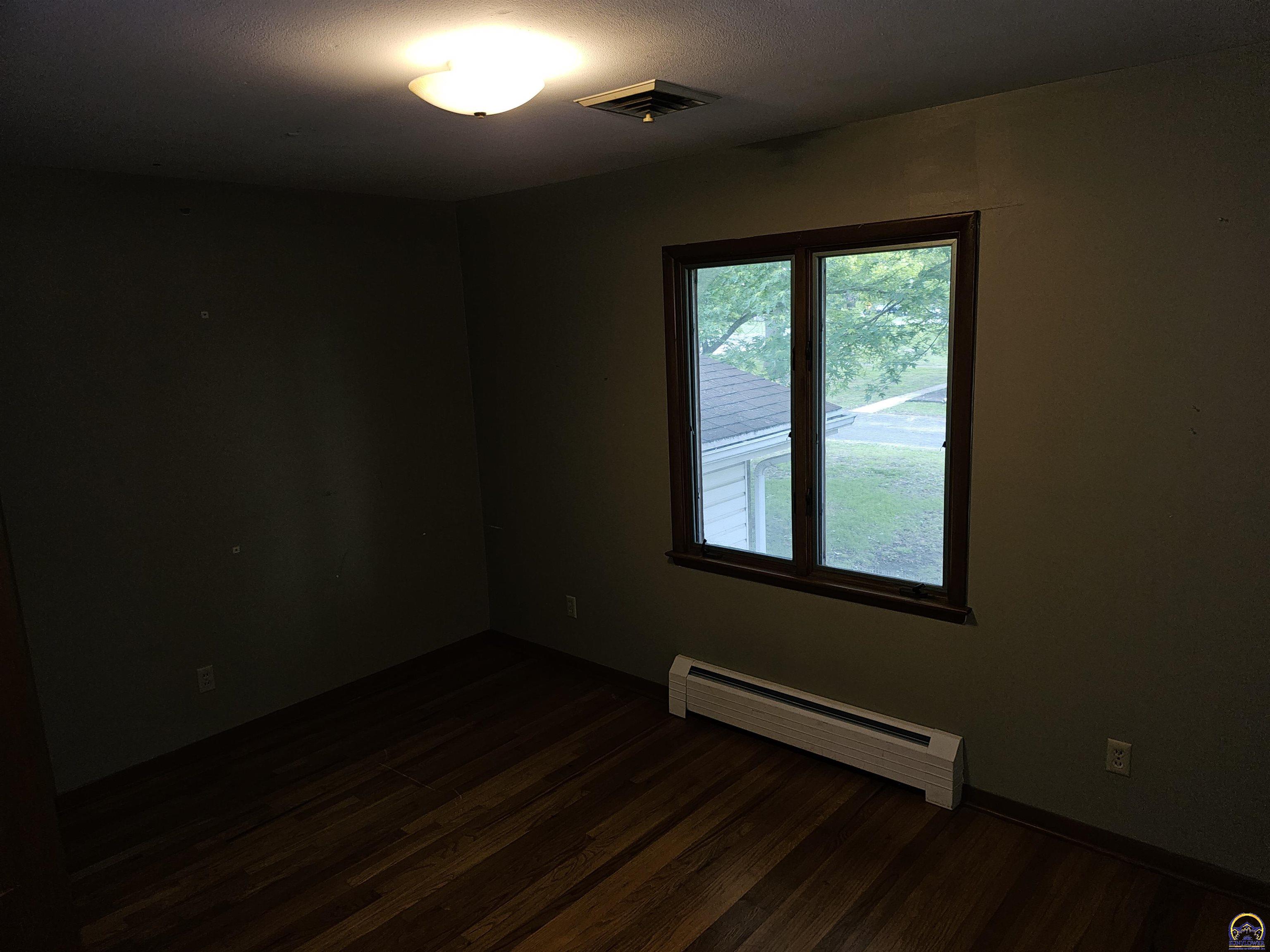 3205 Northwest Rochester Road Topeka, KS 66617 - Photo 21 of 52