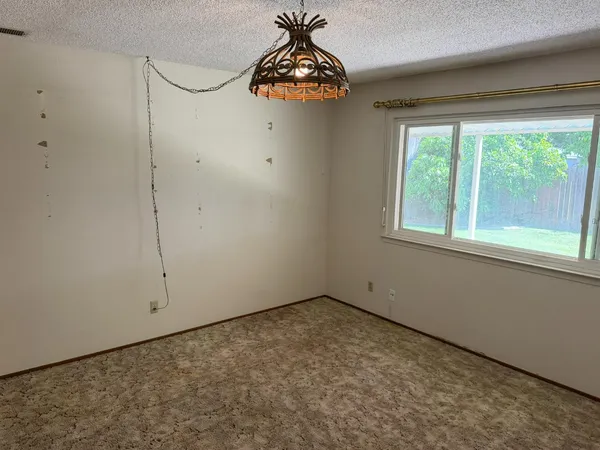 $360,000 | 4716 Oak Ford Way, Sacramento, CA 95842