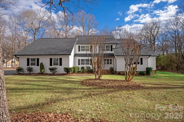 $995,000 | 316 Wade Hampton Drive, Matthews, NC 28104