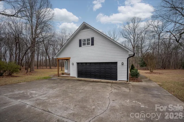 $995,000 | 316 Wade Hampton Drive, Matthews, NC 28104