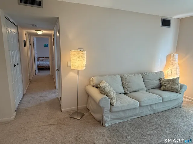 $149,000 | 1274 East Main Street, Unit D7, Meriden, CT 06450