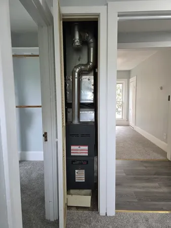 a view of an empty walk in closet