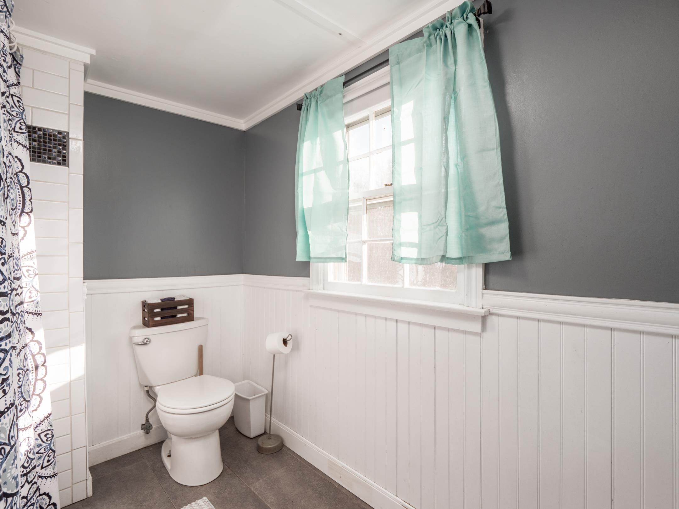 47 Merrimack Road Amherst, NH 03031 - Photo 22 of 40