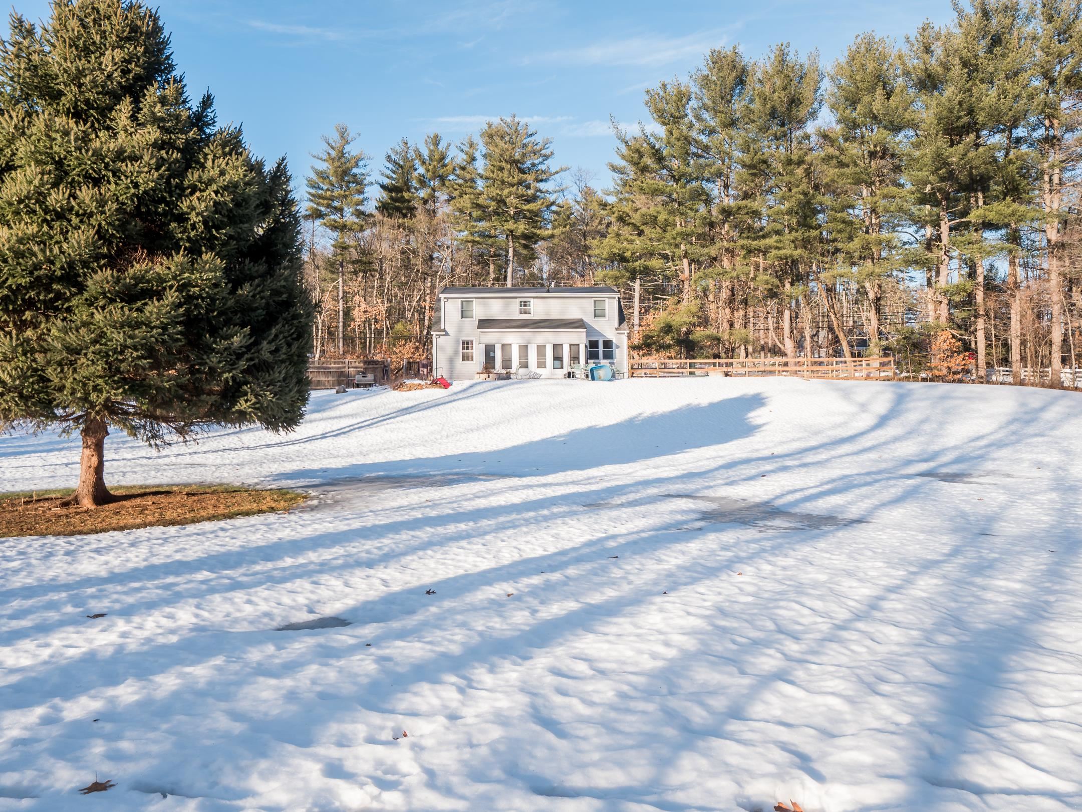 47 Merrimack Road Amherst, NH 03031 - Photo 34 of 40