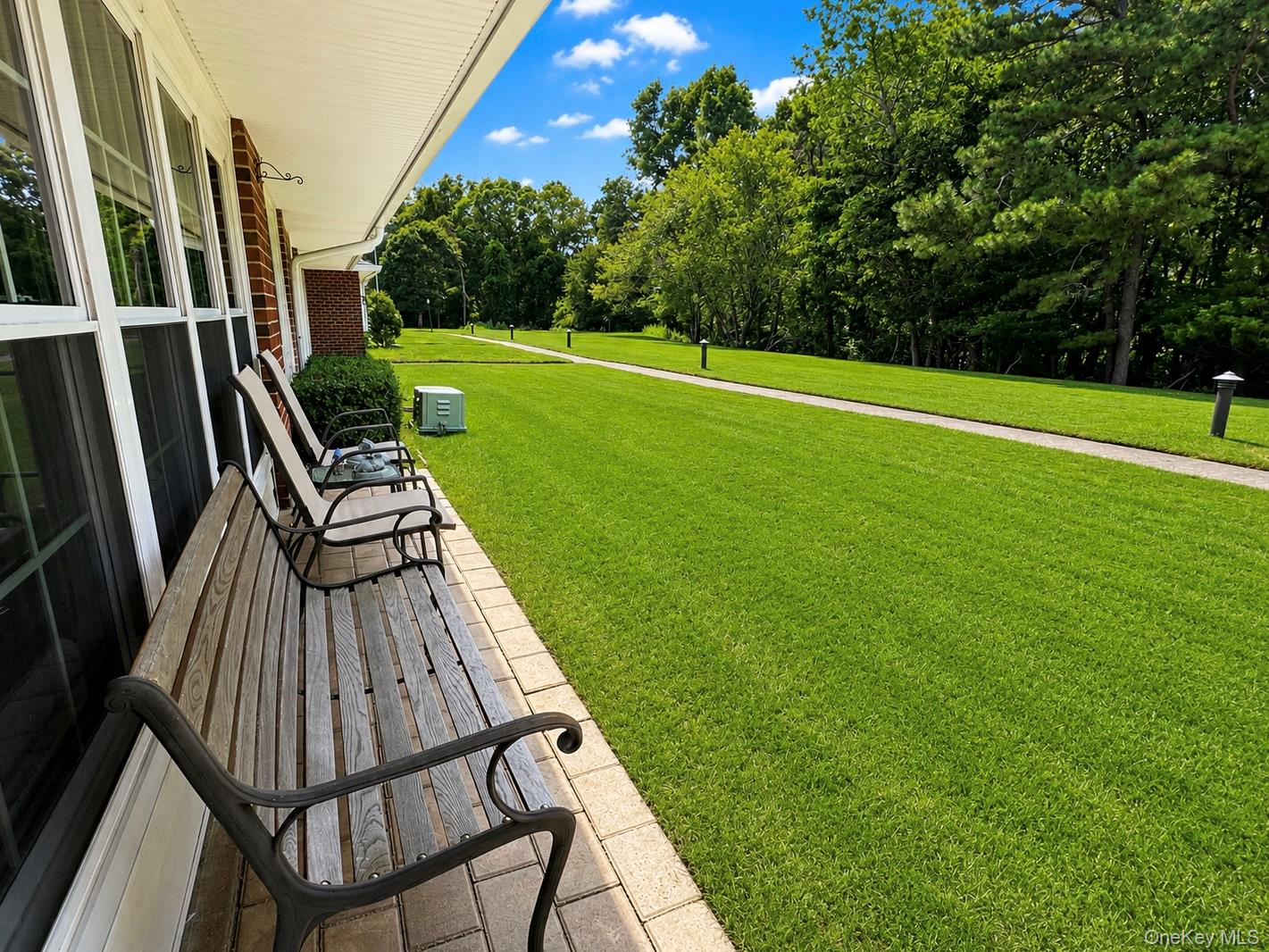 89 Enfield Court, Unit B Ridge, NY 11961 - Photo 20 of 31 Gallery Image 20
