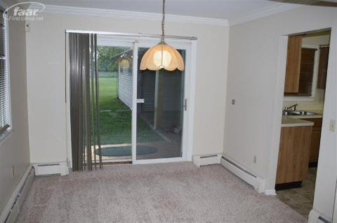 2115 Covert Road Burton, MI 48509 - Photo 10 of 32 20179494-9.JPG