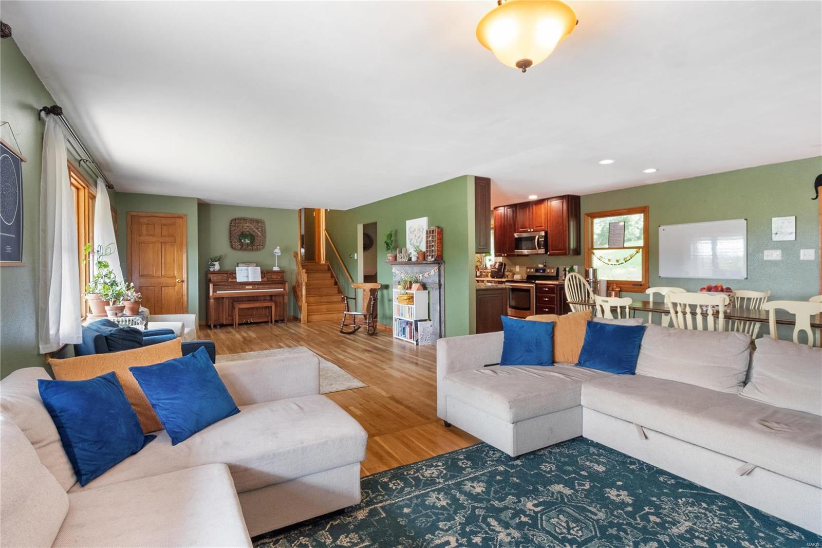 6005 Lemay Ferry Road St. Louis, MO 63129 - Photo 7 of 31 Gallery Image 7