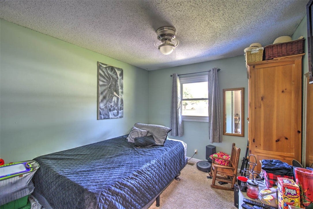 1381 Highland Place Decatur, IL 62526 - Photo 15 of 32 Gallery Image 15