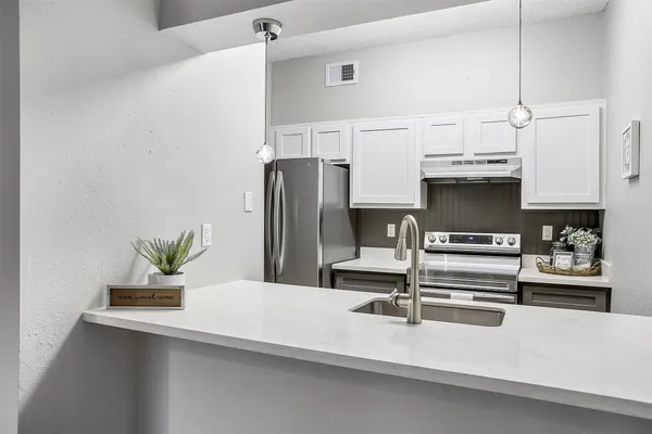 $167,999 | 7065 North Holiday Drive, Galveston, TX 77550