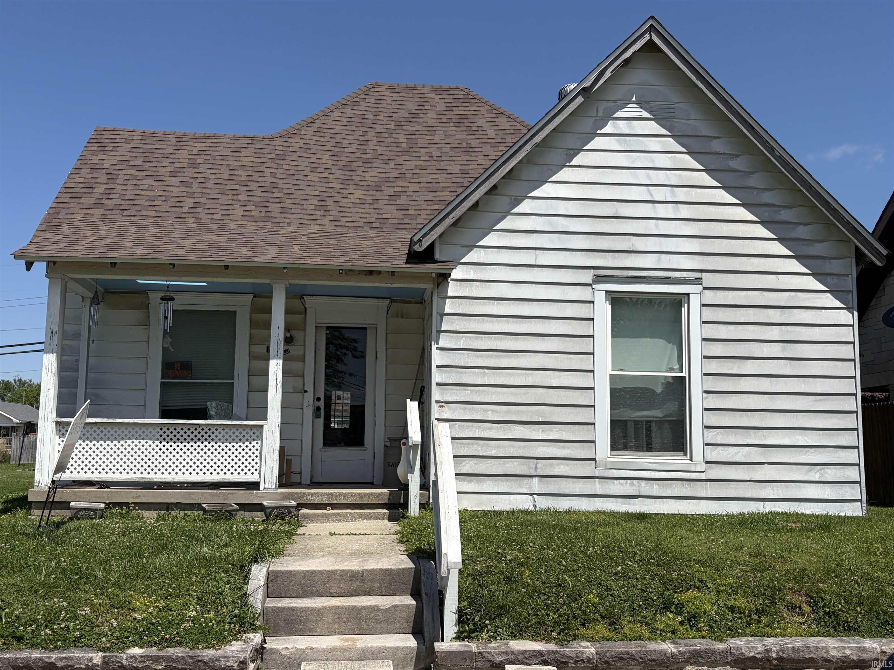 1523 4th Street Bedford, IN 47421 - Photo 1 of 15