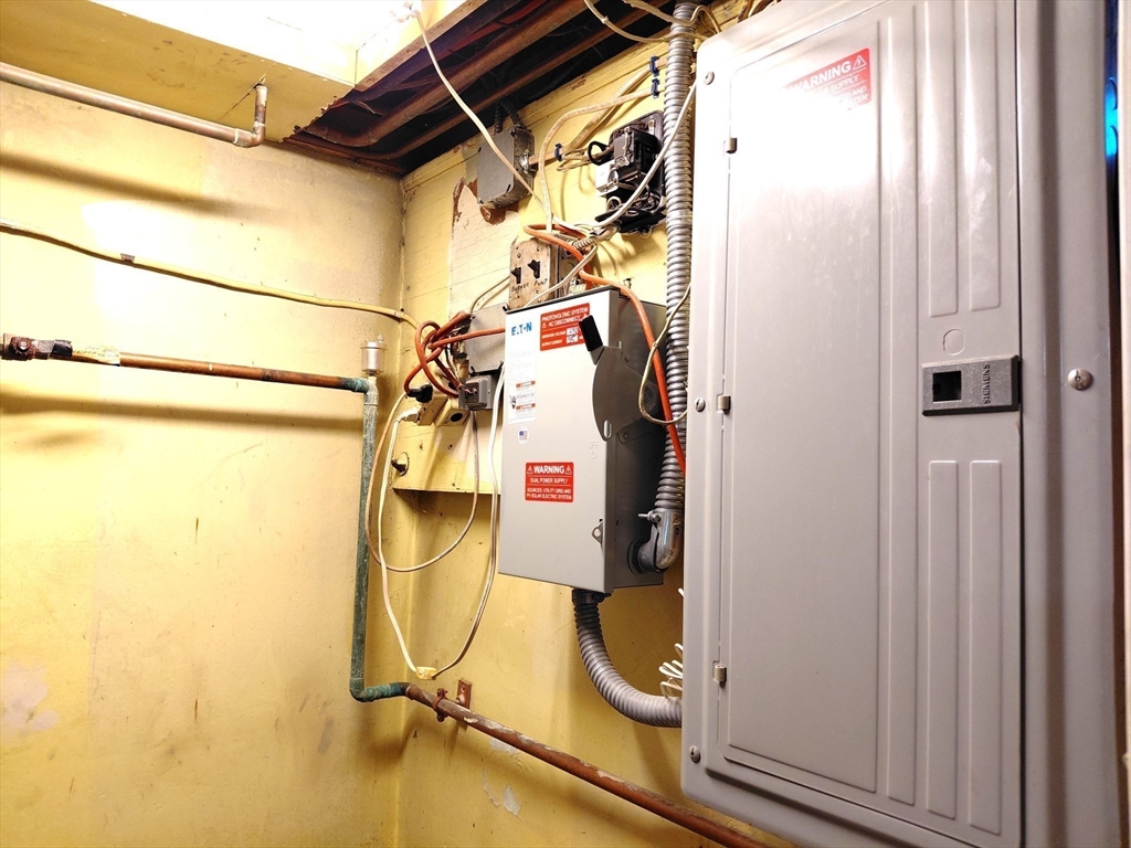 1 Rockland Rd Court Auburn, MA 01501 - Photo 12 of 13