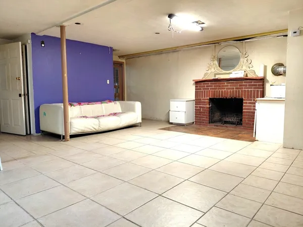 $449,000 | 1 Rockland Rd Court, Auburn, MA 01501