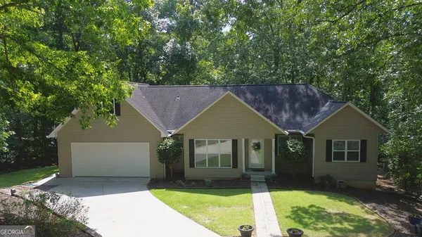 $425,000 | 120 Warpaint Lane, Westminster, SC 29693