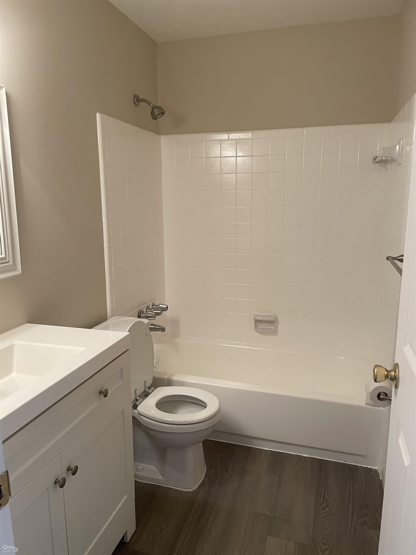 8401 18 18 Mile Road, Unit D #56 Sterling Heights, MI 48313 - Photo 10 of 15