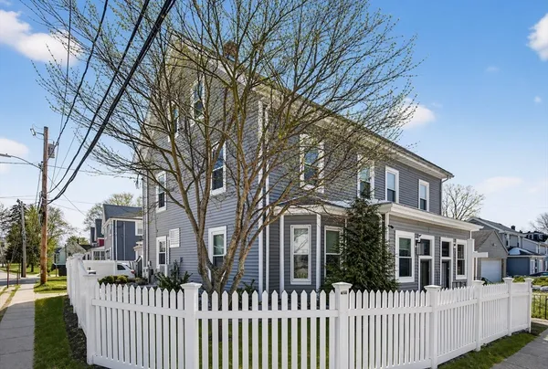 $1,075,000 | 24 Mague Avenue, Unit 24, Newton, MA 02465