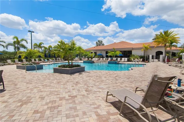 $6,500 | 7515 Stoneybrook Drive, Unit 811, Naples, FL 34112