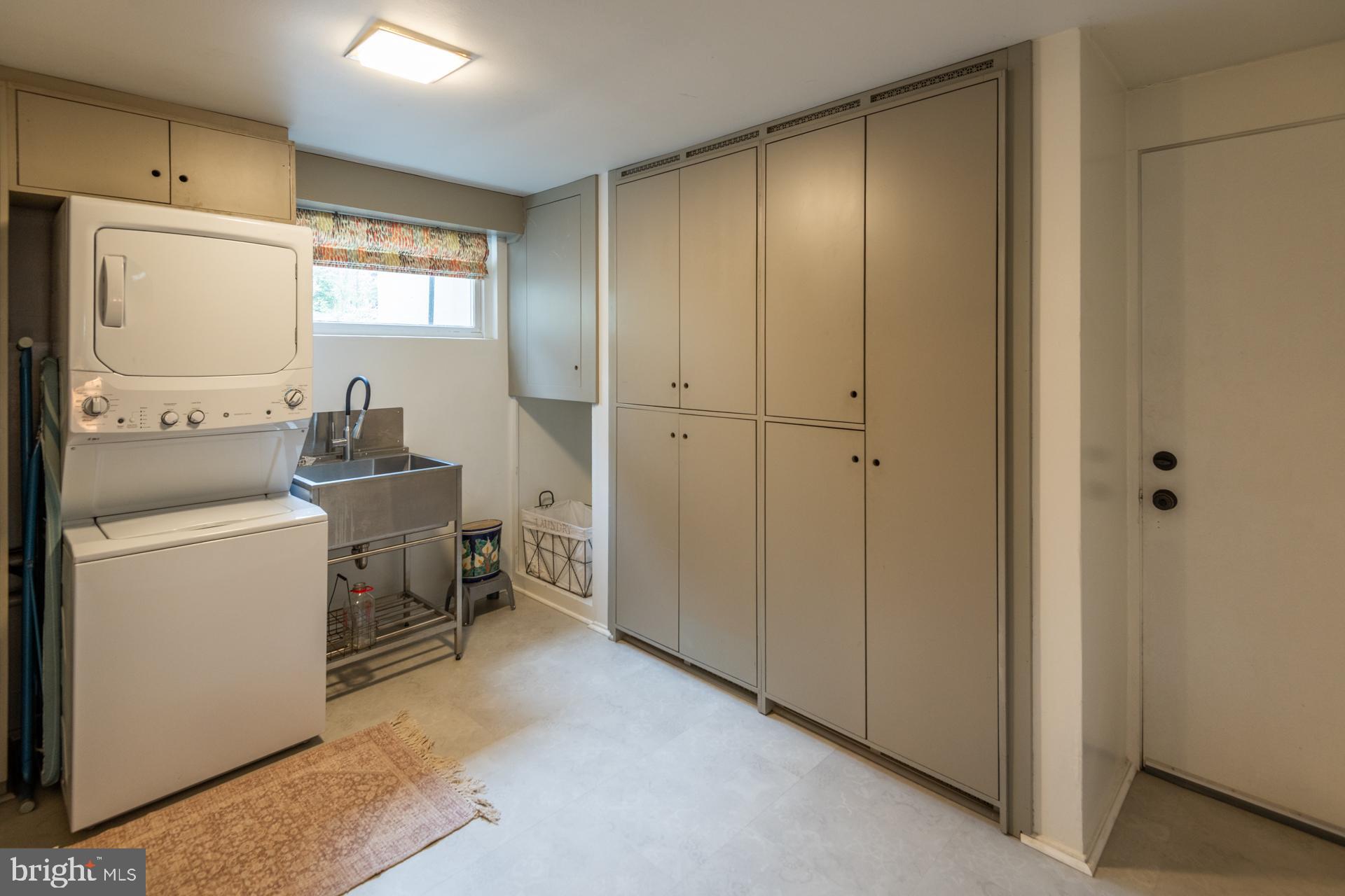 942 Robin Road State College, PA 16801 - Photo 95 of 110 Gallery Image 95