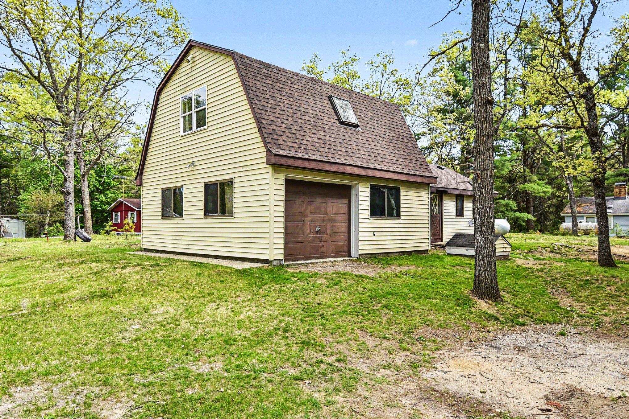 4359 Deerland Road Glennie, MI 48737 - Photo 3 of 31