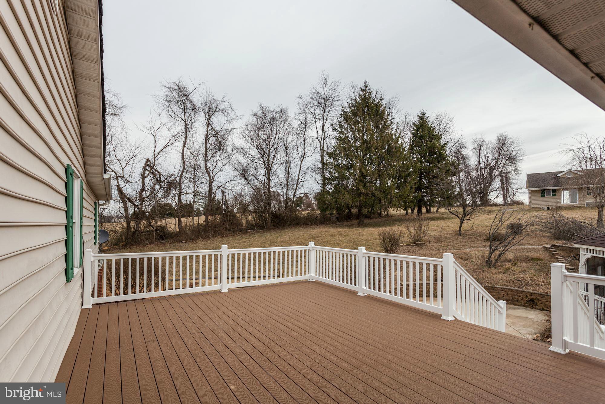3580 Day Road Darlington, MD 21034 - Photo 11 of 30 Large Trex Deck