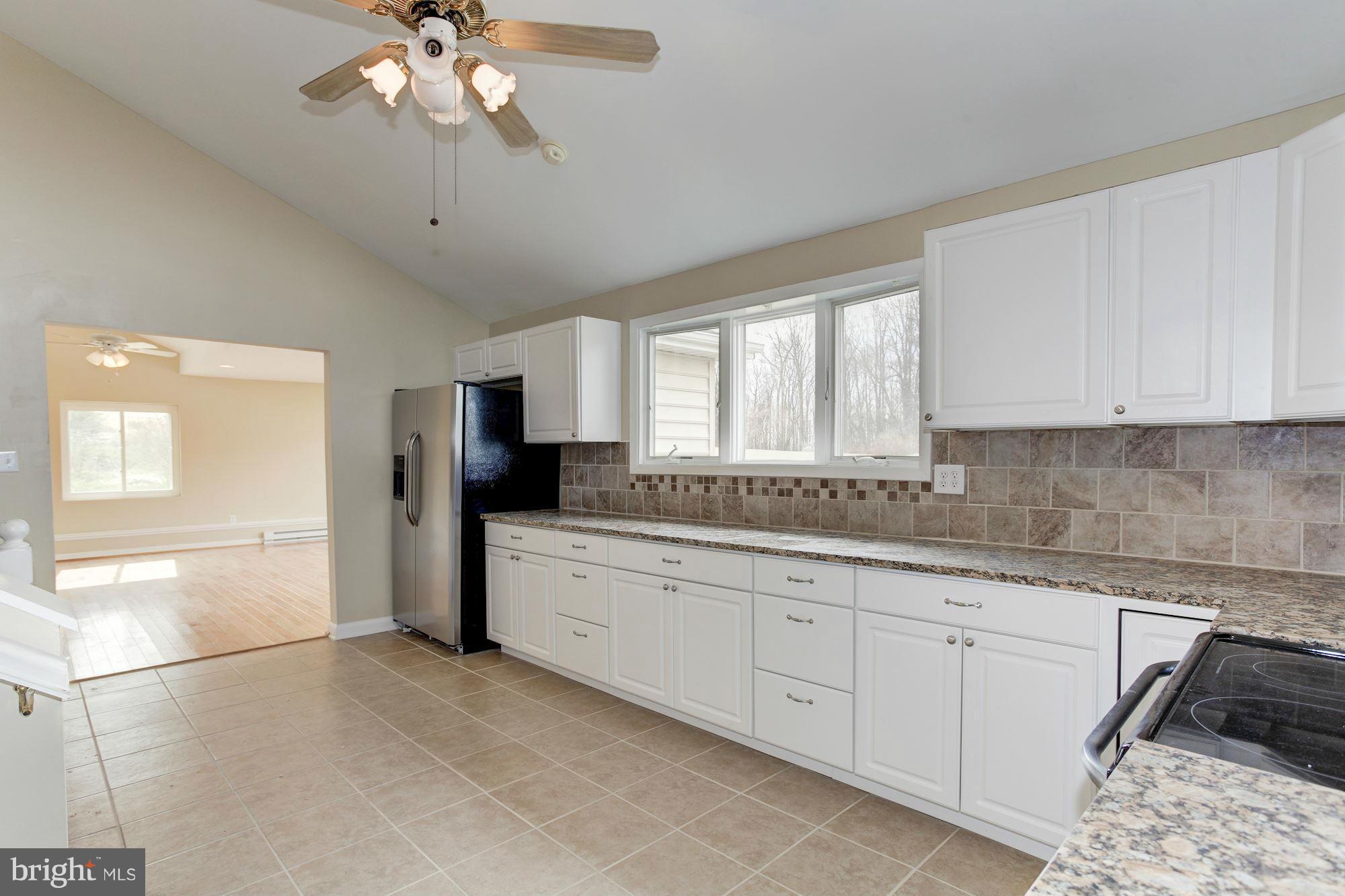 3580 Day Road Darlington, MD 21034 - Photo 4 of 30 Kitchen
