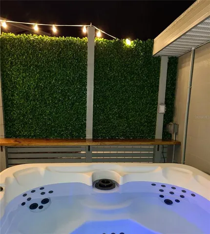 $3,450 | 161 Golden Gate Point, Unit 4, Sarasota, FL 34236