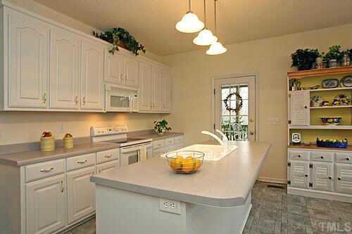 167 Mark Lane Raleigh, NC 27603 - Photo 4 of 12 Gallery Image 4