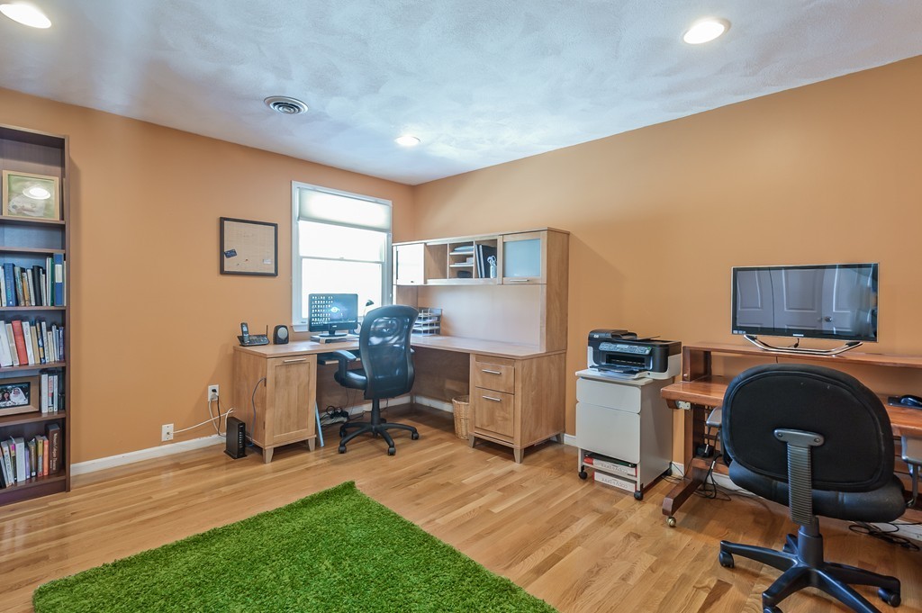3 Tisdale Road Sharon, MA 02067 - Photo 17 of 26 Gallery Image 17