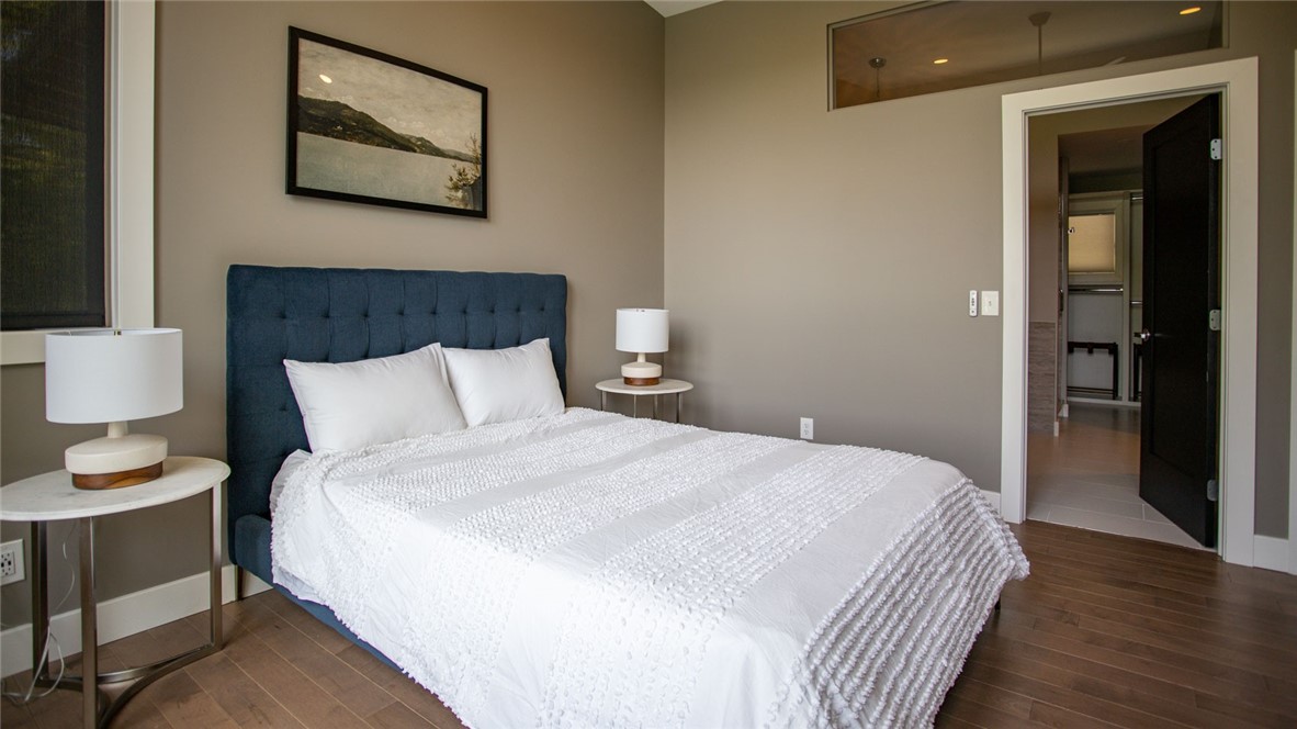 566 East Lake Road Middlesex, NY 14544 - Photo 18 of 45 Primary Bedroom Ensuite