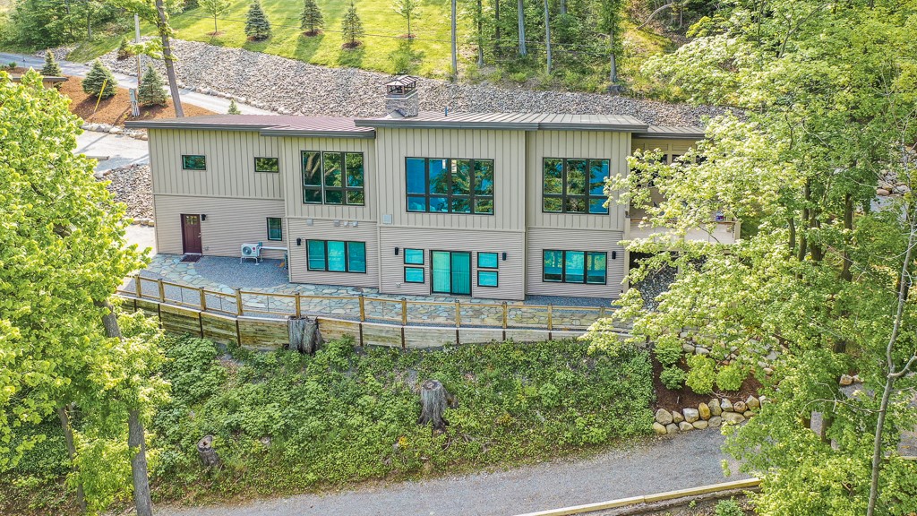 566 East Lake Road Middlesex, NY 14544 - Photo 8 of 45 Water Facing