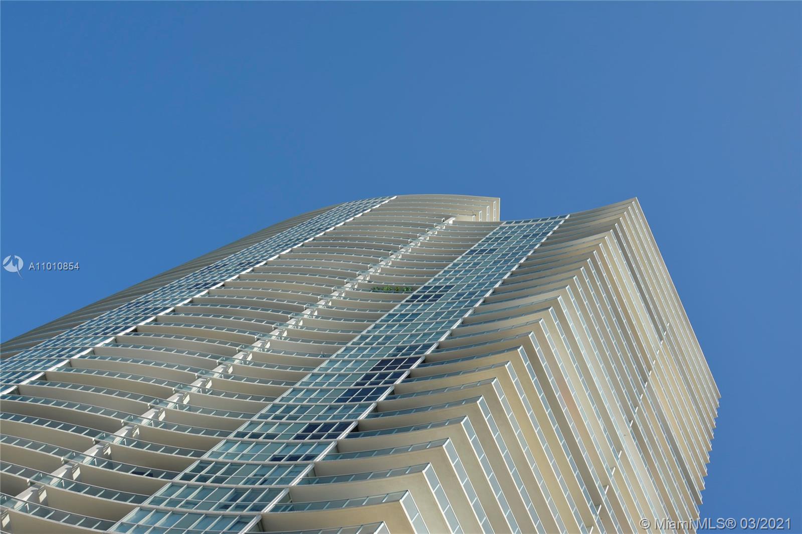 450 Alton Road, Unit 1710 Miami Beach, FL 33139 - Photo 29 of 51