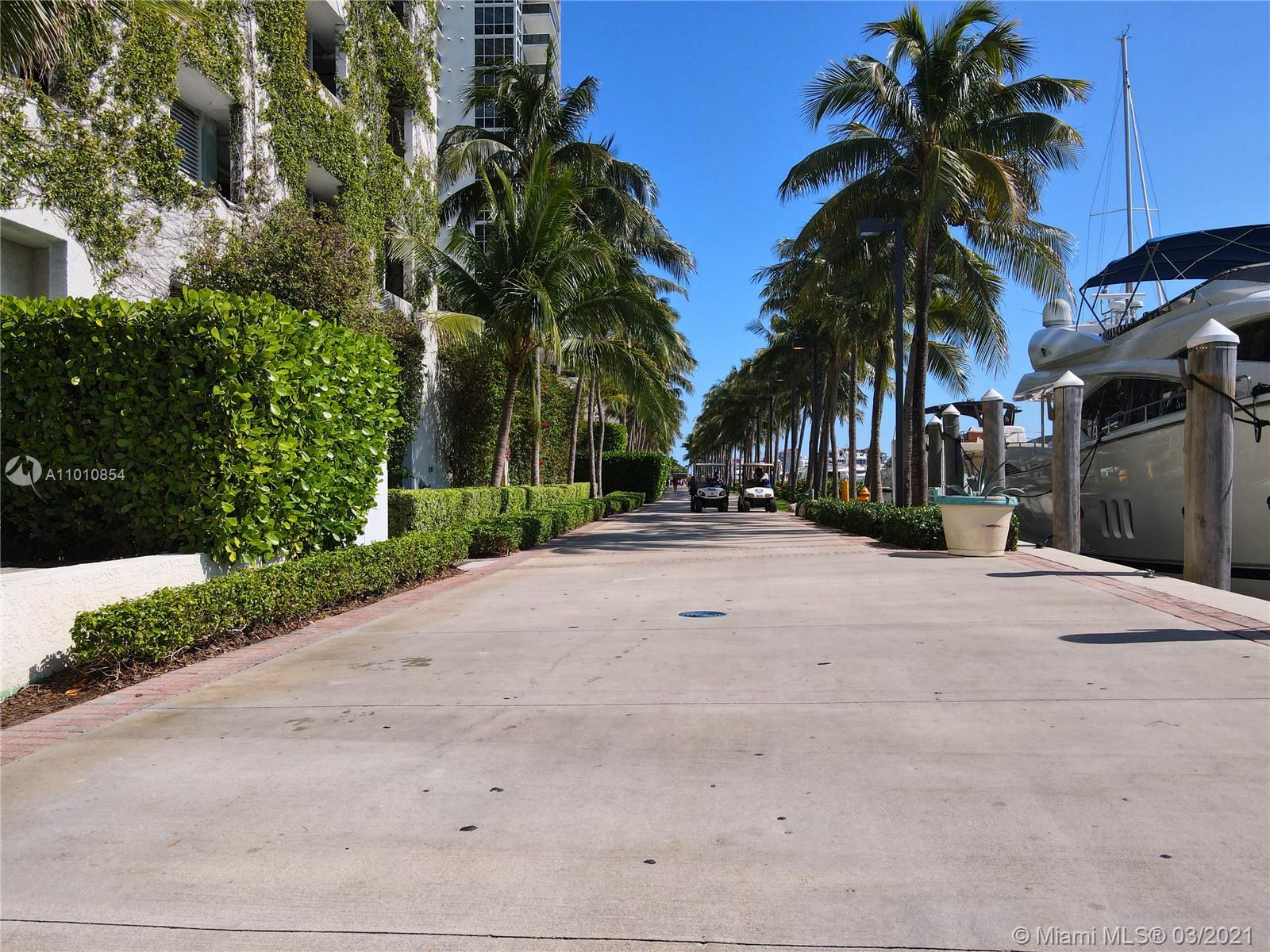 450 Alton Road, Unit 1710 Miami Beach, FL 33139 - Photo 46 of 51