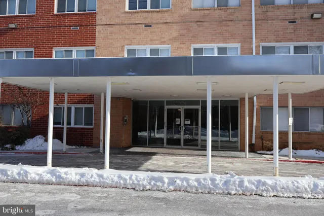 $65,000 | 3737 Clarks Lane, Unit 408, Baltimore, MD 21215