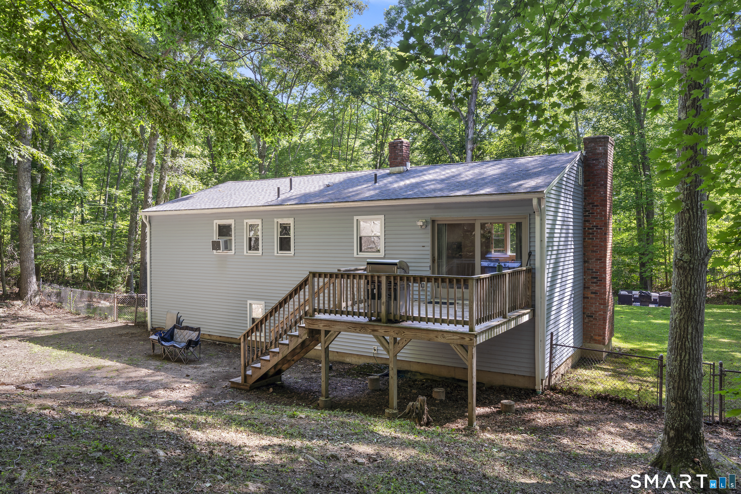49 Ironworks Road Clinton, CT 06413 - Photo 4 of 35