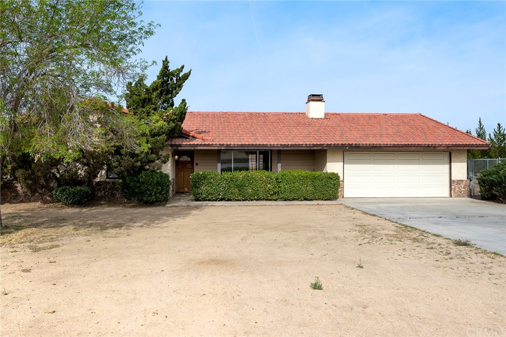 13840 Apple Valley Road Apple Valley, CA 92307 - Photo 1 of 1 Gallery Image 1