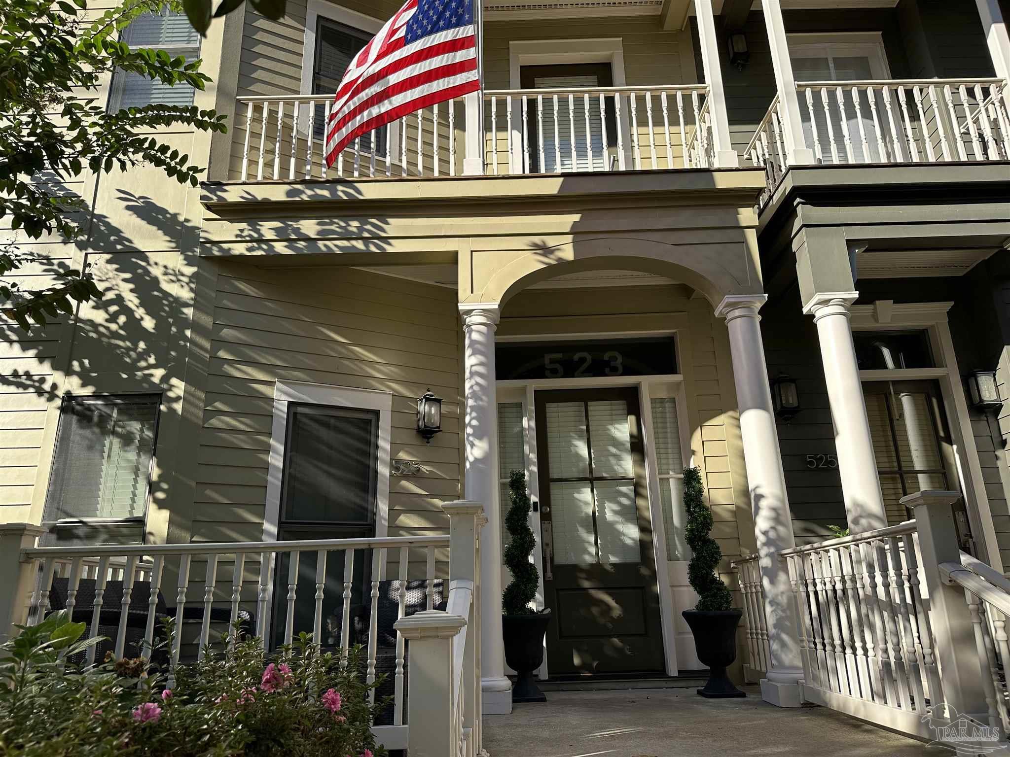 523 North Spring Street, Unit 7 Pensacola, FL 32501 - Photo 1 of 12